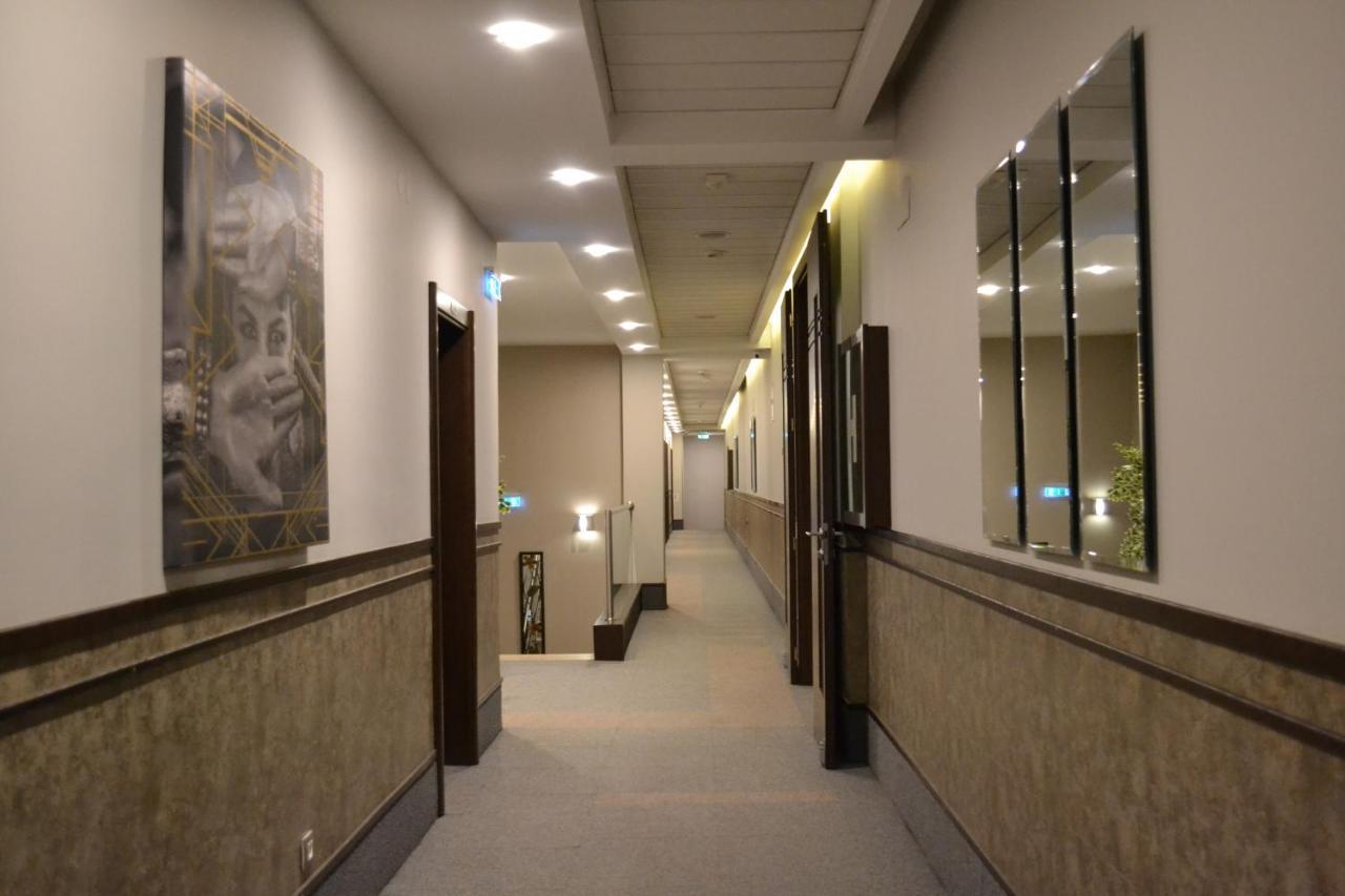 Queen's - Zebra Centre 4*