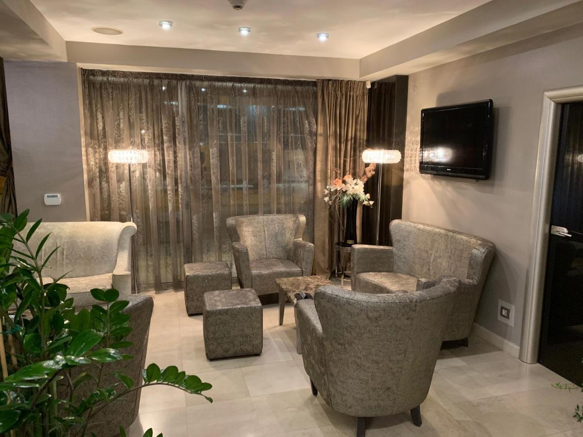 Hotel Queen's - Zebra Centre Skopje